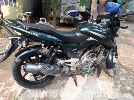 Bajaj pulsar 2016 model army colour